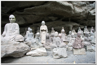 鋸山の石仏